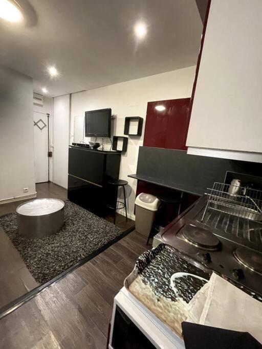 Apartament Magnifique Studio Champs-Elysee Paryż Zewnętrze zdjęcie
